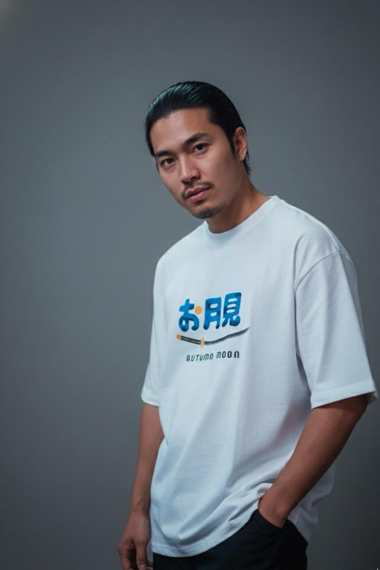 Moon Blade | Super Oversized White Tee